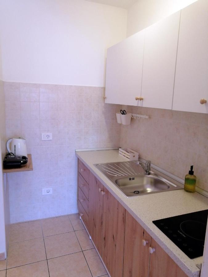 Apartment Suzie Q - Intermezzo With Sea View ラバック エクステリア 写真